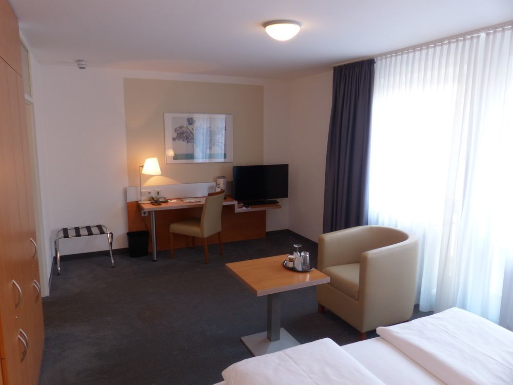 Ghotel Hotel & Living Muenchen-Nymphenburg Zewnętrze zdjęcie