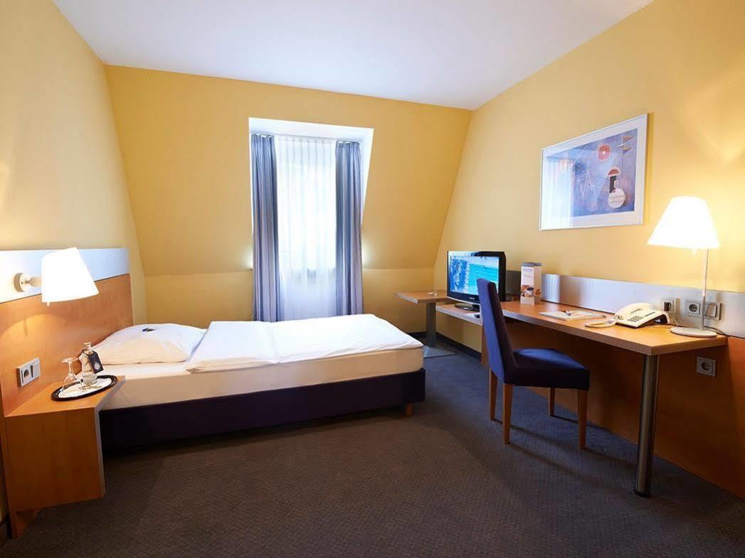 Ghotel Hotel & Living Muenchen-Nymphenburg Zewnętrze zdjęcie