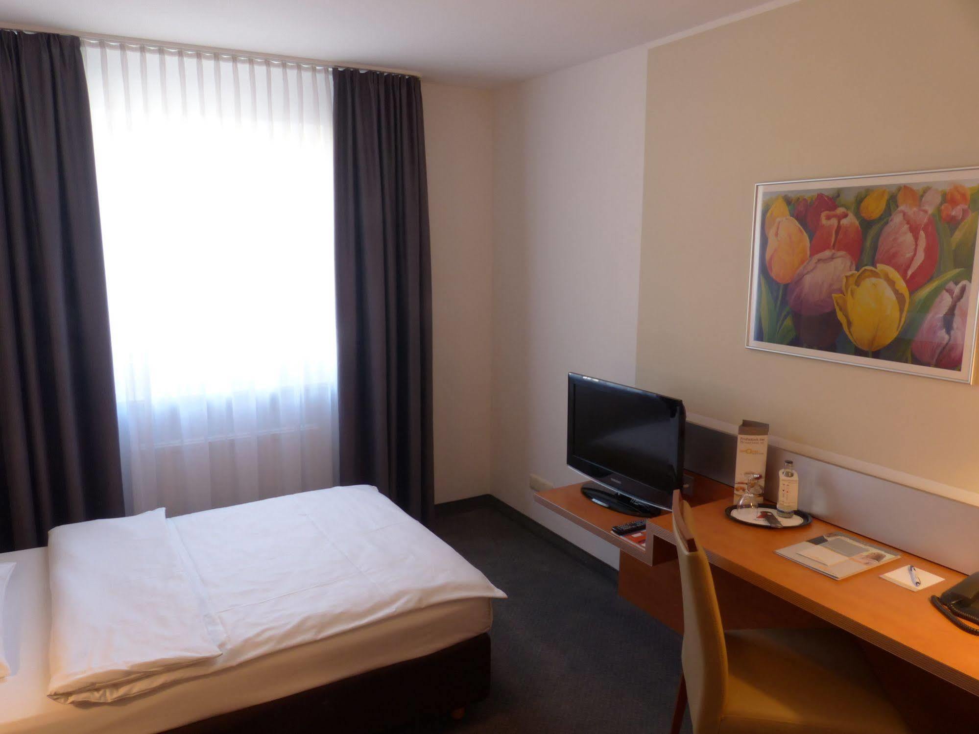 Ghotel Hotel & Living Muenchen-Nymphenburg Zewnętrze zdjęcie