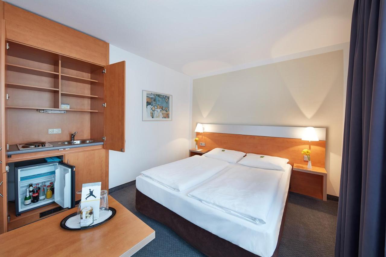 Ghotel Hotel & Living Muenchen-Nymphenburg Zewnętrze zdjęcie